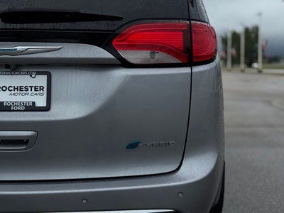 2019 Chrysler Pacifica Hybrid Touring Plus