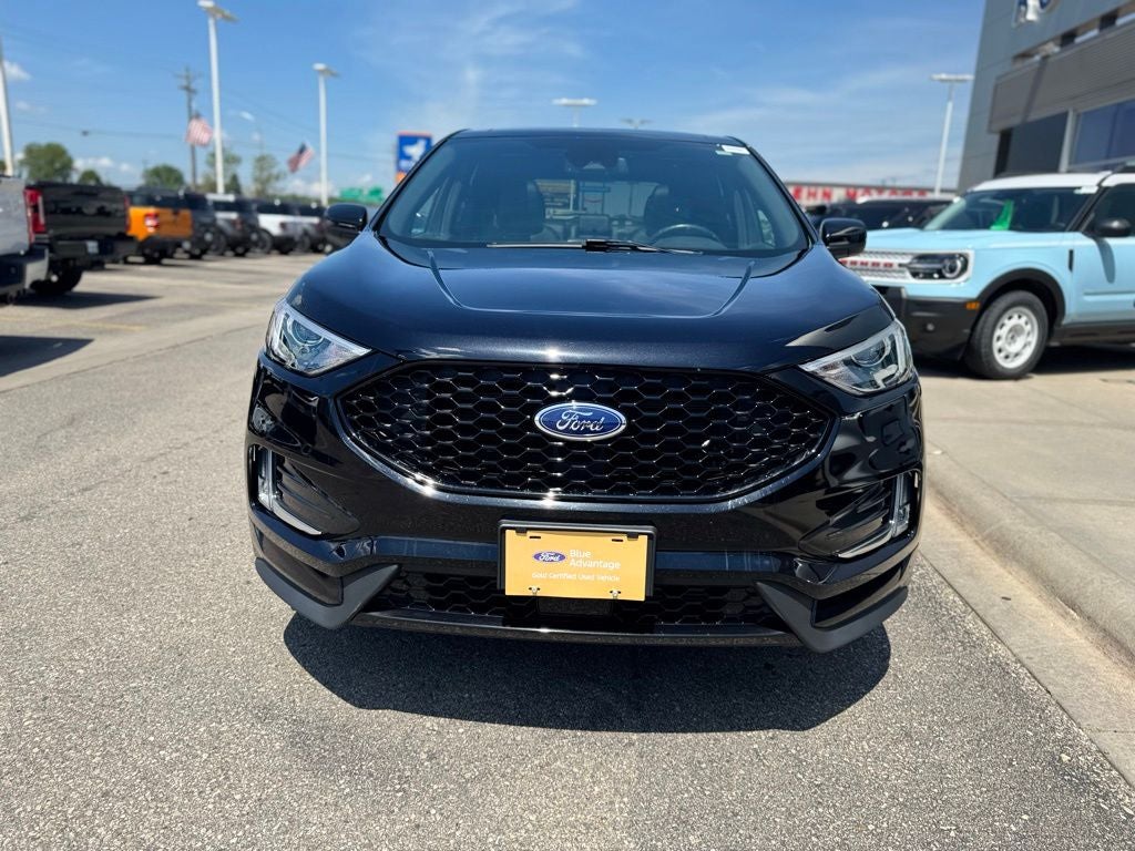 2022 Ford Edge ST Line