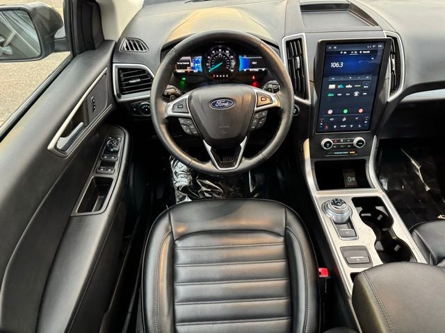 2023 Ford Edge SEL w/Heated Steering Wheel + Panoramic Vista Roof