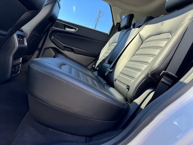2023 Ford Edge SEL w/ Panoramic Moonroof + Heated Steering Wheel