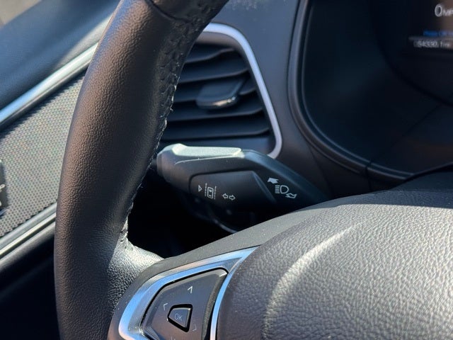 2023 Ford Edge SEL w/ Panoramic Moonroof + Heated Steering Wheel