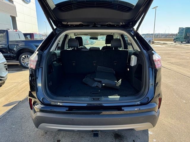 2024 Ford Edge SEL w/ Heated Steering Wheel + Trailer Tow Package