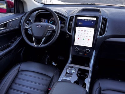 2024 Ford Edge SEL w/Panoramic Roof + Heated Steering Wheel