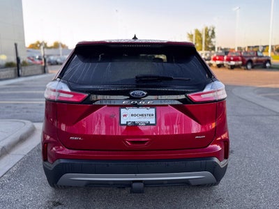 2024 Ford Edge SEL w/Panoramic Roof + Heated Steering Wheel