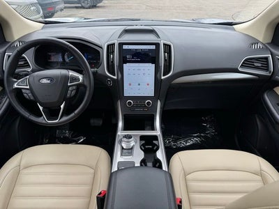 2023 Ford Edge SEL w/ Twin Panel Moonroof + Trailer Tow Package