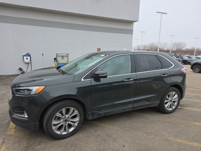 2024 Ford Edge Titanium w/ Adaptive Cruise + Heated Steering Wheel