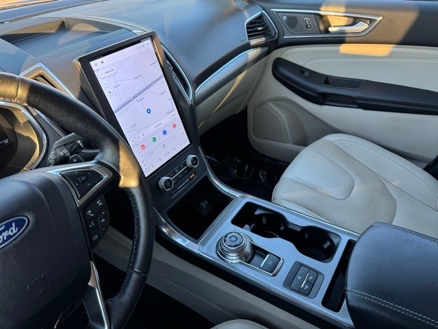 2021 Ford Edge Titanium w/ Panoramic Moonroof + Trailer Tow Package