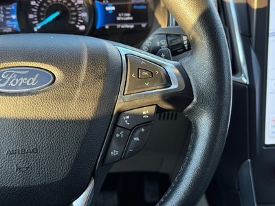 2021 Ford Edge Titanium w/ Panoramic Moonroof + Trailer Tow Package