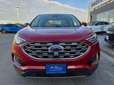 2021 Ford Edge Titanium w/ Panoramic Moonroof + Trailer Tow Package