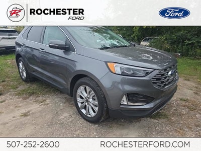 2024 Ford Edge Titanium w/Panoramic Roof