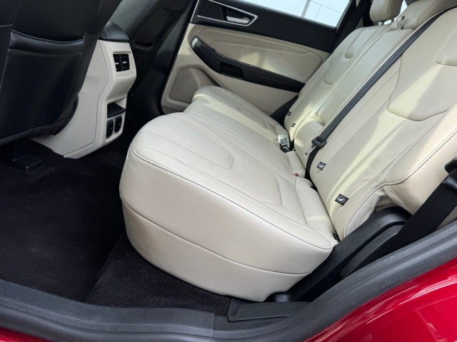 2017 Ford Edge Titanium w/ Navigation + Intelligent Access