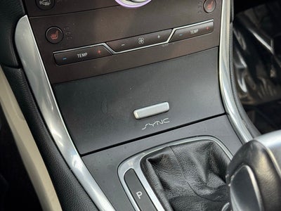 2017 Ford Edge Titanium w/ Navigation + Intelligent Access