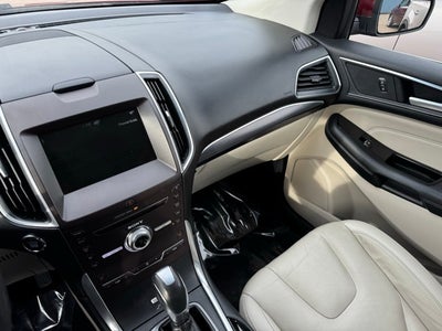 2017 Ford Edge Titanium w/ Navigation + Intelligent Access
