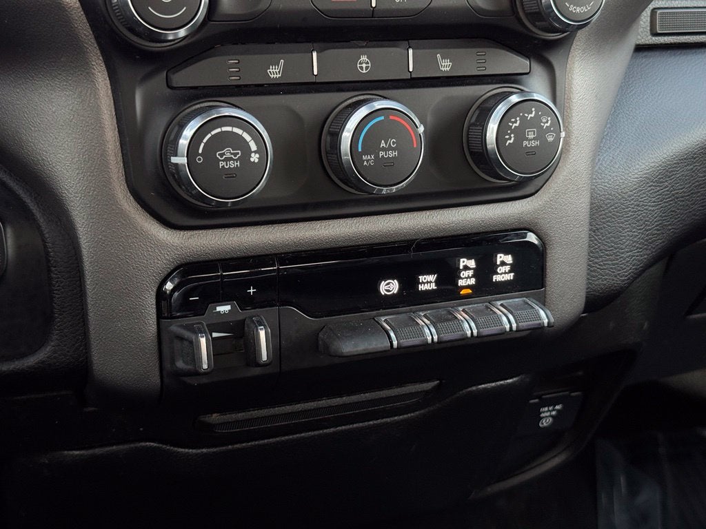 2022 RAM 3500 Big Horn