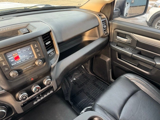 2019 RAM 2500 Tradesman w/ Rear Camera + Keyless GO