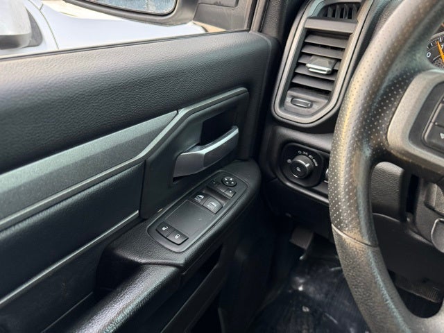 2019 RAM 2500 Tradesman w/ Rear Camera + Keyless GO