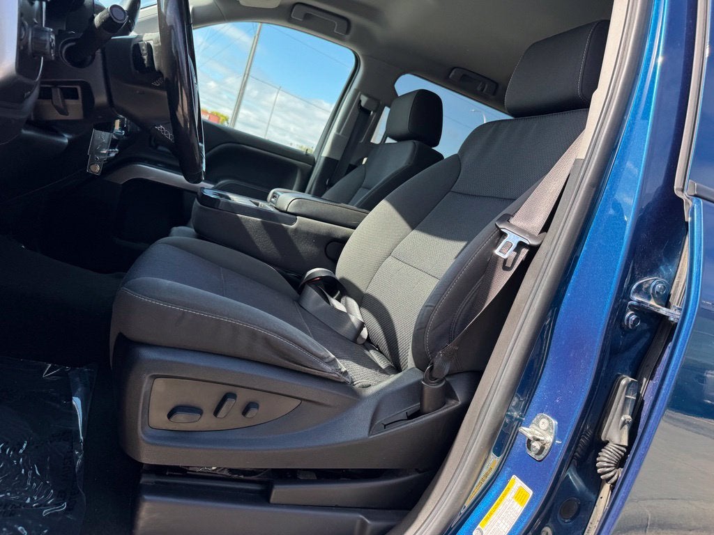 2018 Chevrolet Silverado 1500 LT LT1