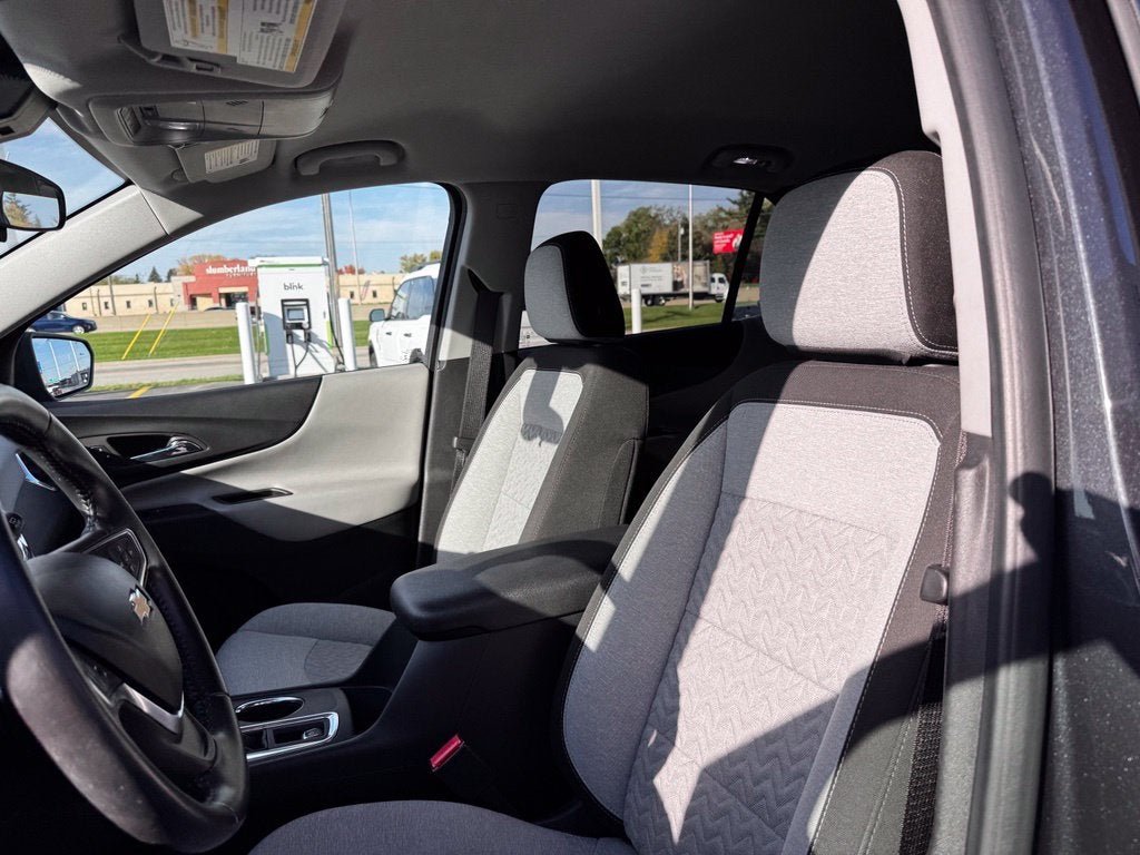 2022 Chevrolet Equinox LT w/Heated Seats