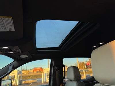 2023 GMC Sierra 1500 SLT w/ Power Moonroof + Adaptive Cruise