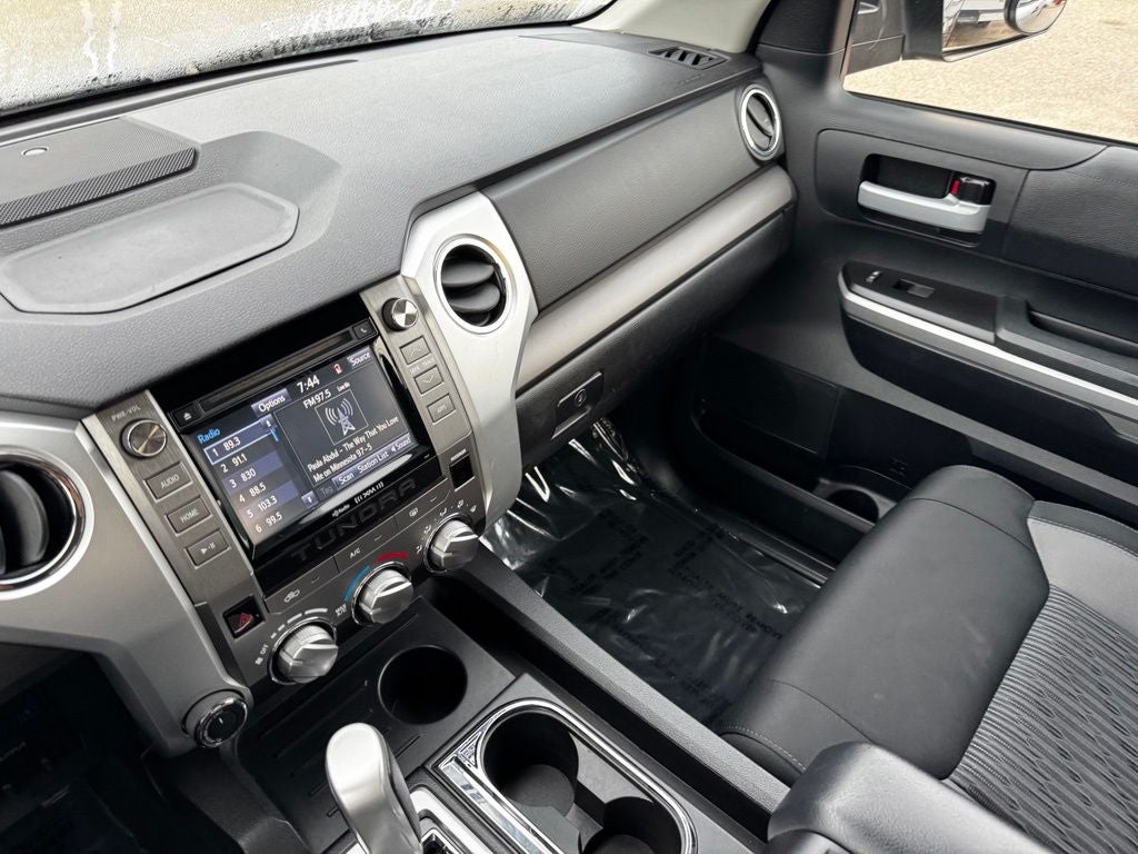 2016 Toyota Tundra SR5