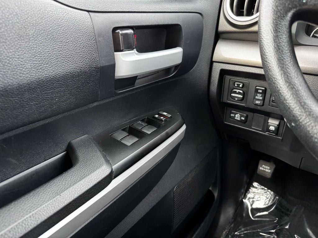 2016 Toyota Tundra SR5