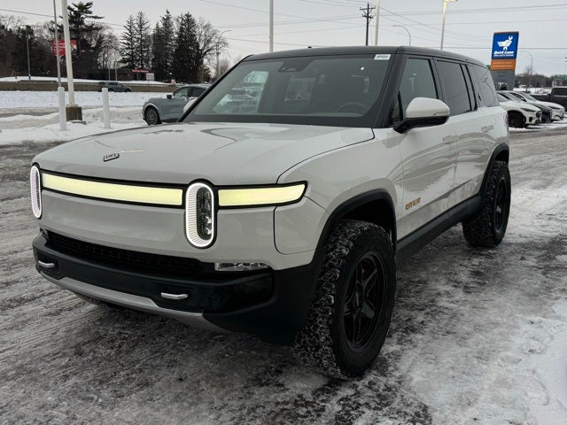 2023 Rivian R1S Adventure w/ All Terrain Package + 2 sets 20" Tires/Wheels