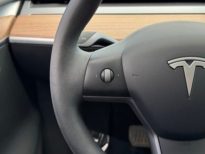 2025 Tesla Model Y Long Range