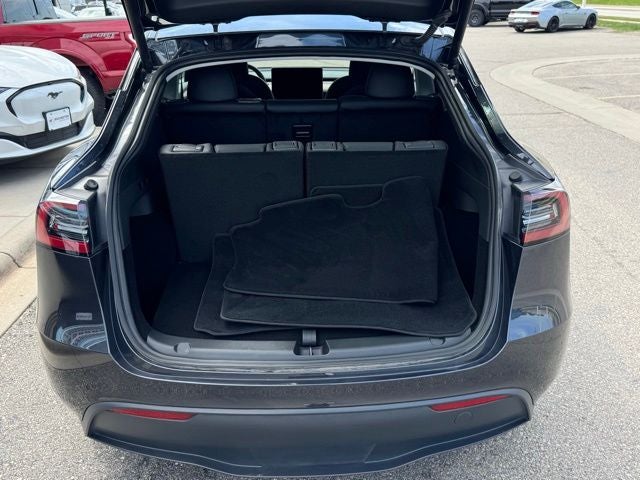 2025 Tesla Model Y Long Range