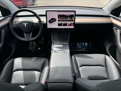 2025 Tesla Model Y Long Range
