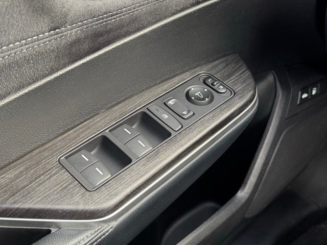 2018 Honda Clarity Plug-In Hybrid Touring w/ Navigation + Adaptive Cruise