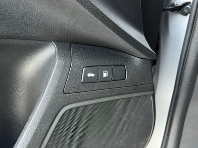 2018 Honda Clarity Plug-In Hybrid Touring w/ Navigation + Adaptive Cruise