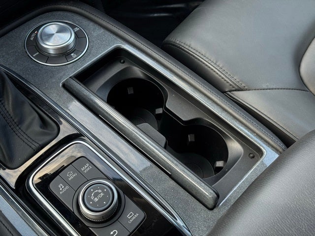 2021 Nissan Armada SV w/ Intelligent Cruise Control + Power Liftgate