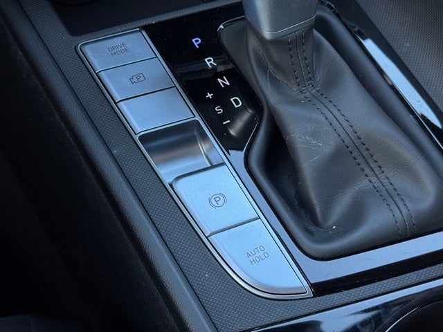 2024 Hyundai Elantra SEL w/ Power Sunroof