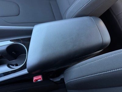 2024 Hyundai Elantra SEL w/ Power Sunroof