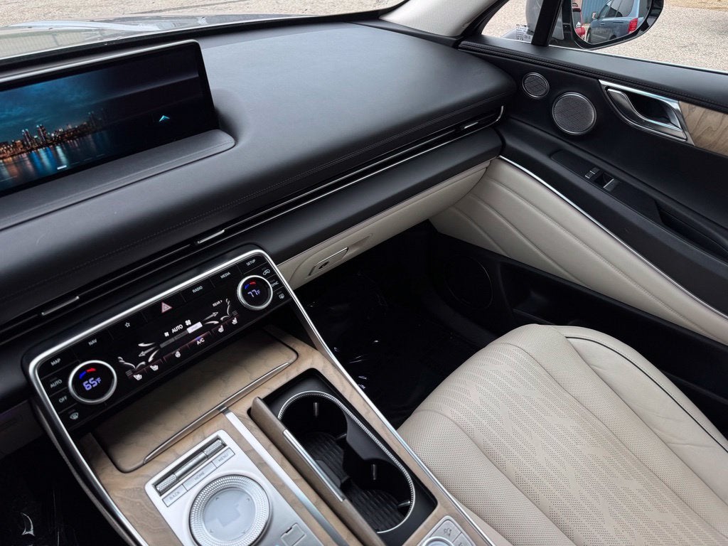 2022 Genesis GV80 2.5T