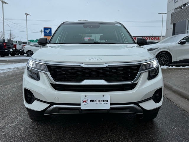 2023 Kia Seltos S Special w/ Intelligent Access + Remote Start