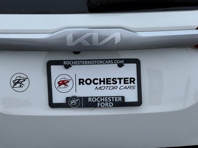 2023 Kia Seltos S Special w/ Intelligent Access + Remote Start