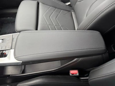 2025 BMW X2 xDrive28i