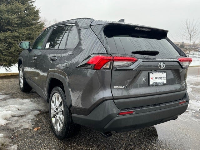 2025 Toyota RAV4 XLE Premium