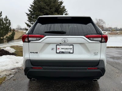 2025 Toyota RAV4 XLE Premium