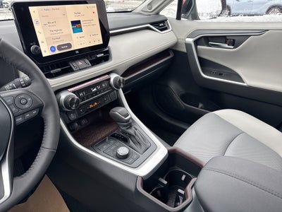 2025 Toyota RAV4 Limited