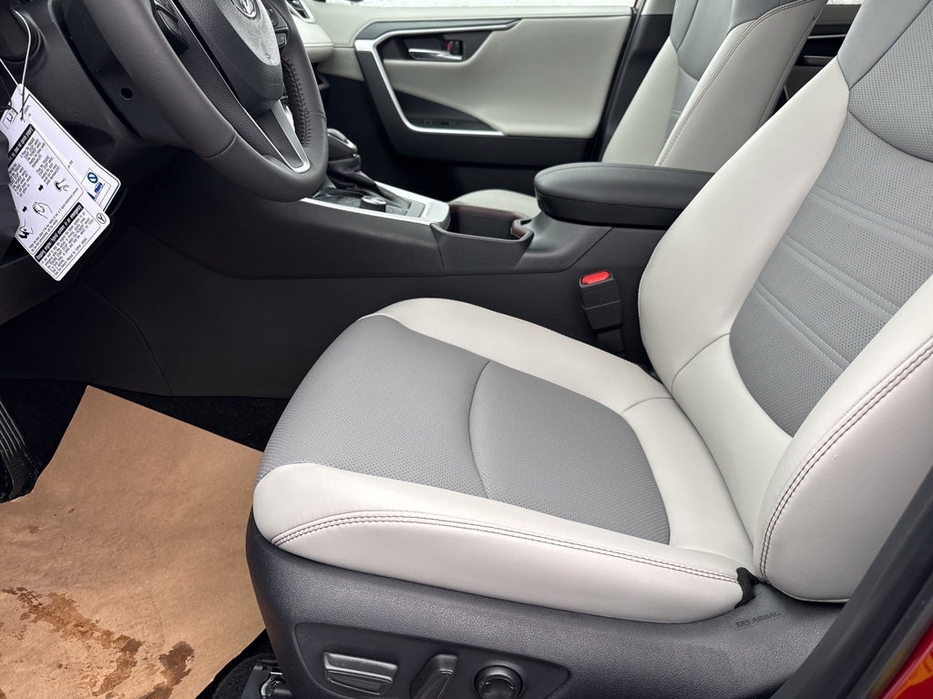 2025 Toyota RAV4 Limited