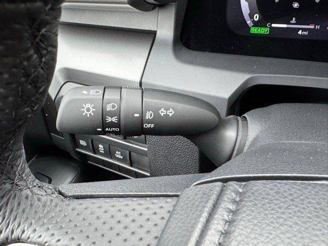 2025 Toyota Tacoma i-FORCE MAX TRD Off-Road i-FORCE MAX