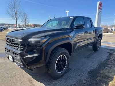 2026 Toyota Tacoma i-FORCE MAX TRD Off-Road i-FORCE MAX