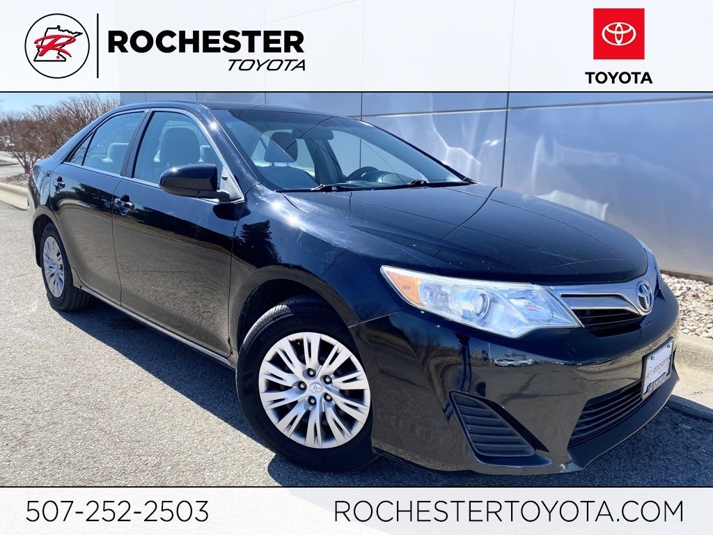 Used 2012 Toyota Camry LE with VIN 4T1BF1FK6CU131903 for sale in Rochester, Minnesota