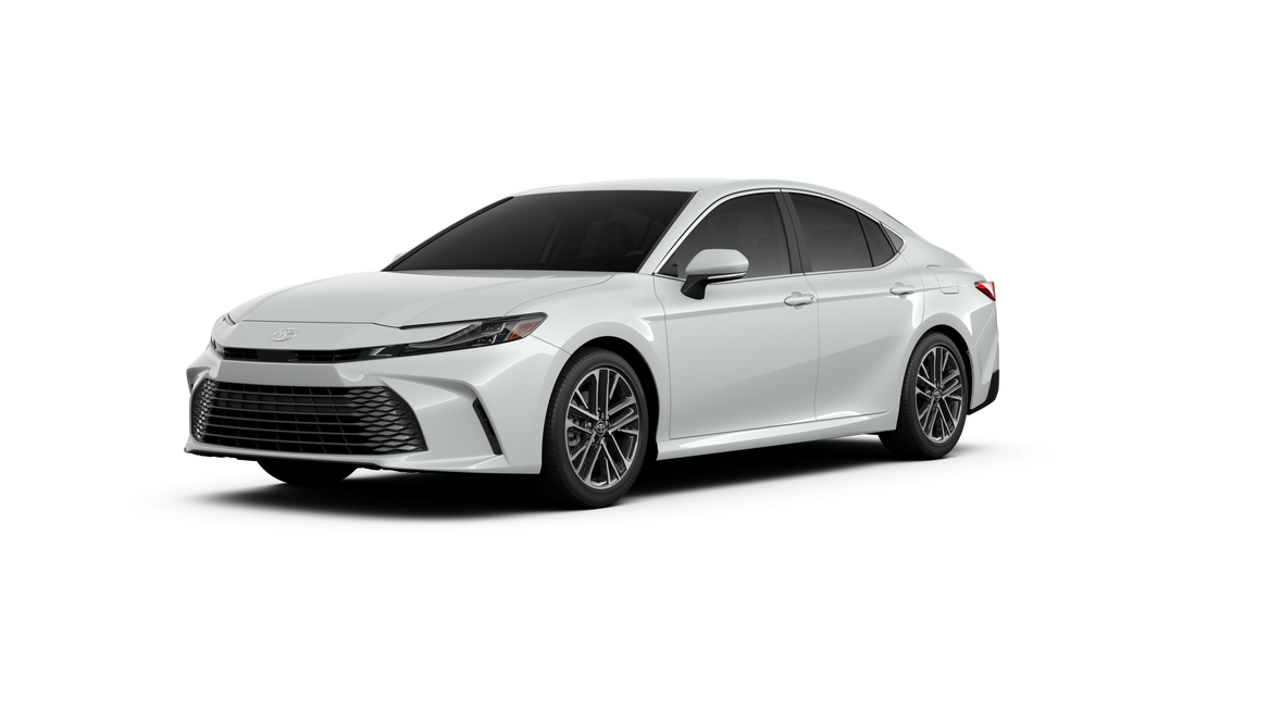 2026 Toyota Camry XLE AWD Hybrid's photo