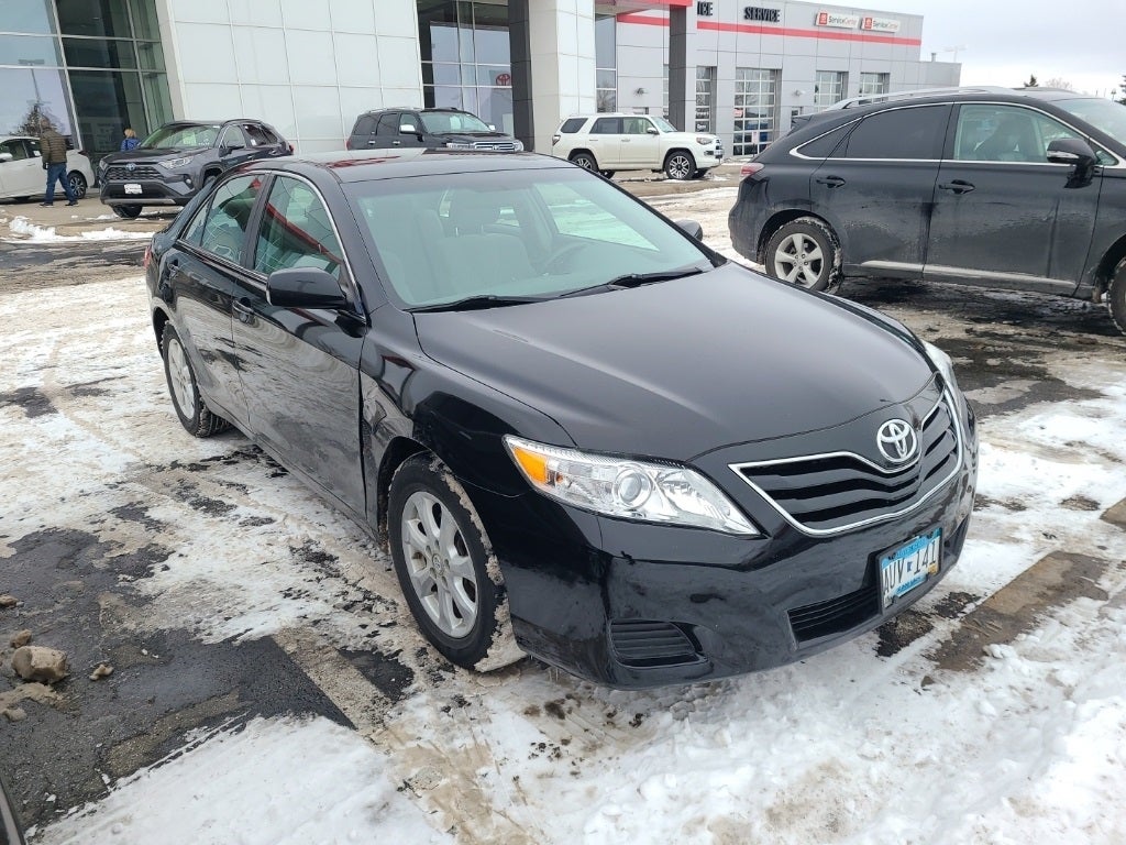 Used 2011 Toyota Camry LE with VIN 4T4BF3EK6BR200011 for sale in Rochester, Minnesota