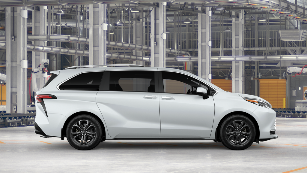 2026 Toyota Sienna Platinum 7 Passenger