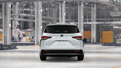 2026 Toyota Sienna Platinum 7 Passenger