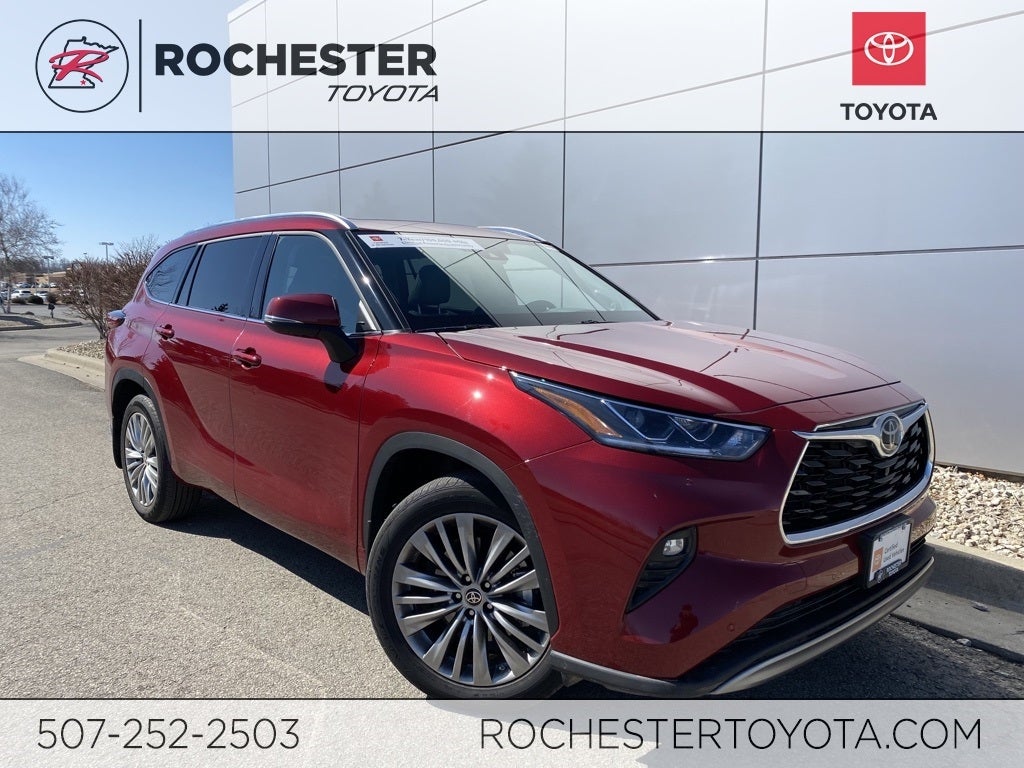Certified 2022 Toyota Highlander Platinum with VIN 5TDFZRBH0NS185355 for sale in Rochester, Minnesota